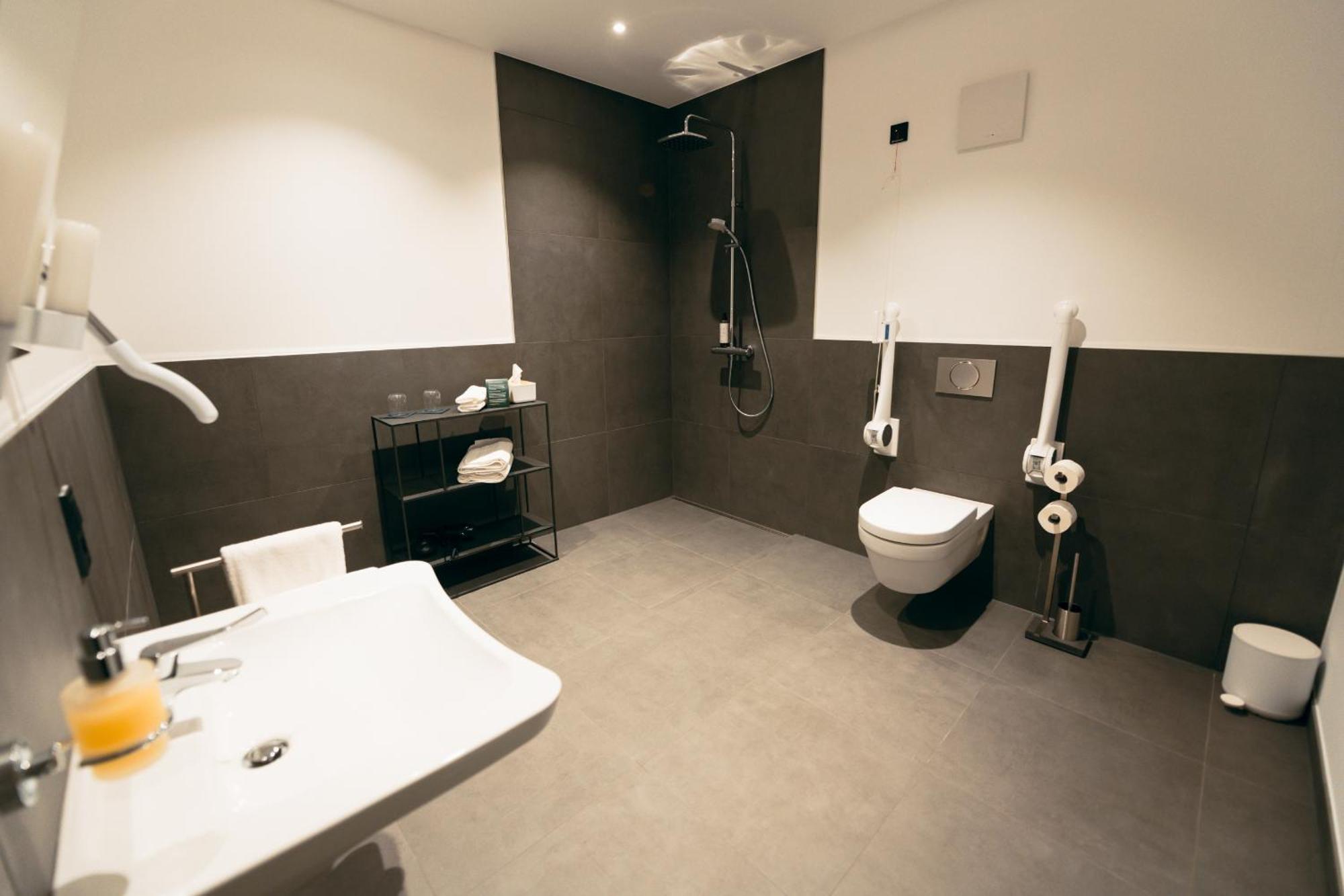 Target World Hunter'S Lodge Landscheid Экстерьер фото